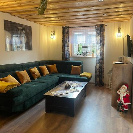 Jaskowa Chata Bieszczady Apartament Z Basenem Baligrod Bagian luar foto