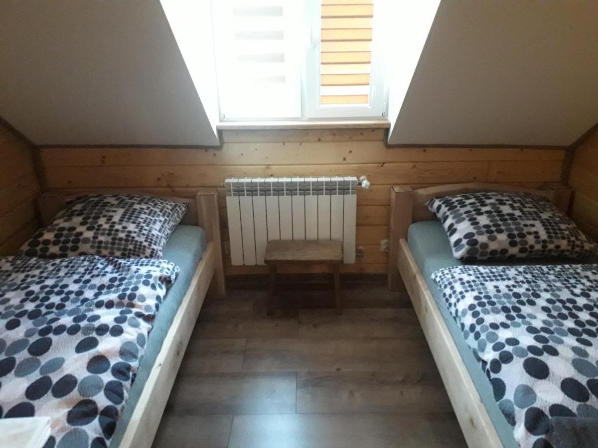Jaskowa Chata Bieszczady Apartament Z Basenem Baligrod Bagian luar foto