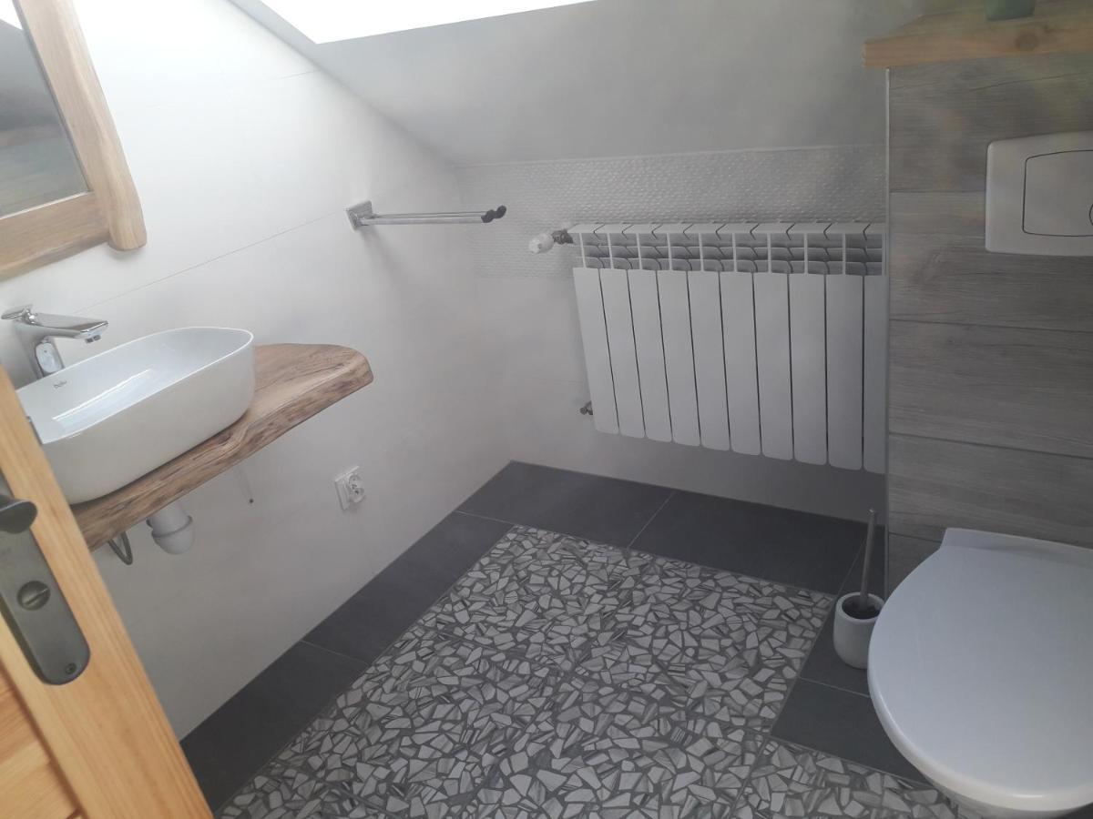 Jaskowa Chata Bieszczady Apartament Z Basenem Baligrod Bagian luar foto