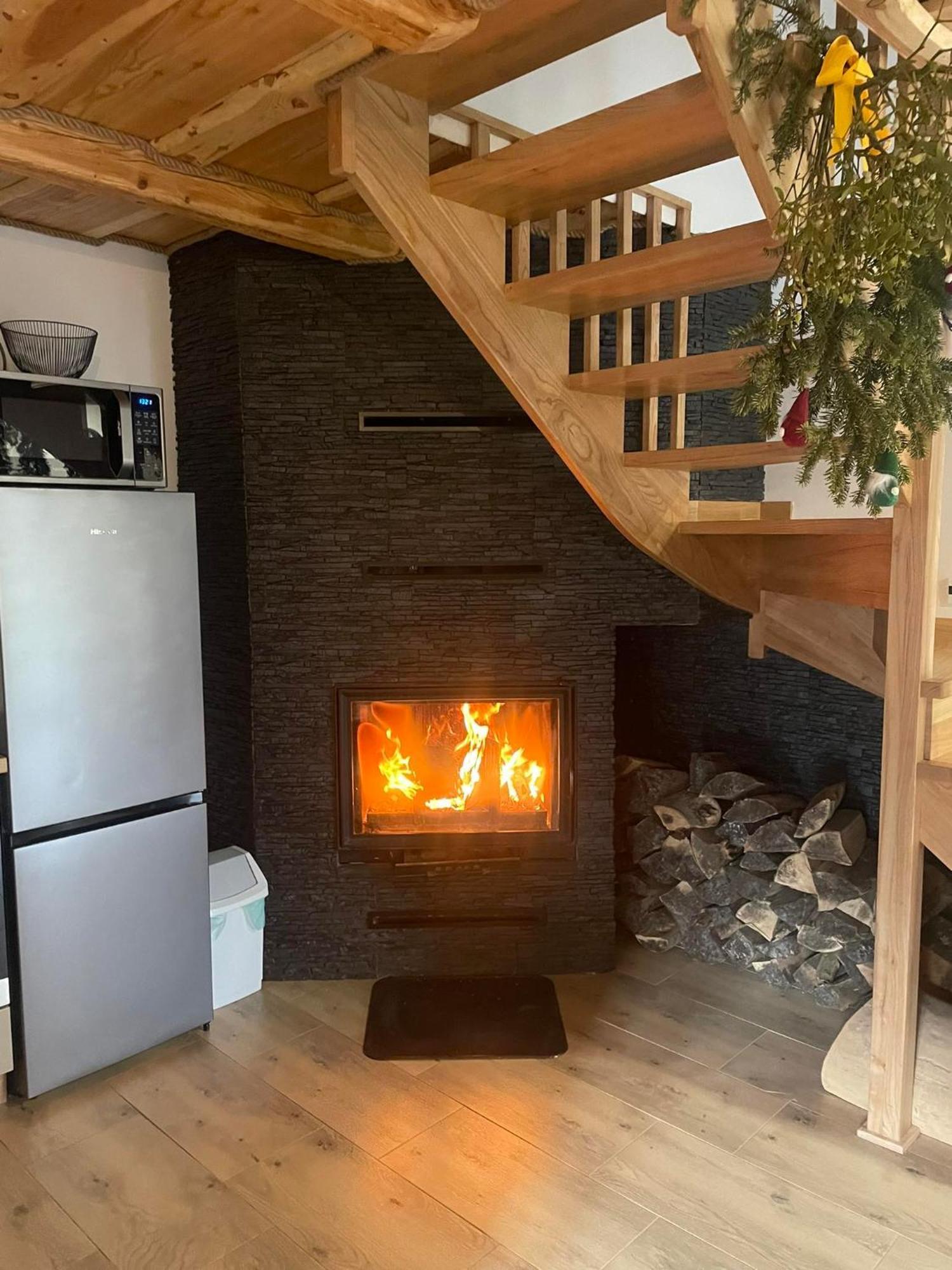 Jaskowa Chata Bieszczady Apartament Z Basenem Baligrod Bagian luar foto