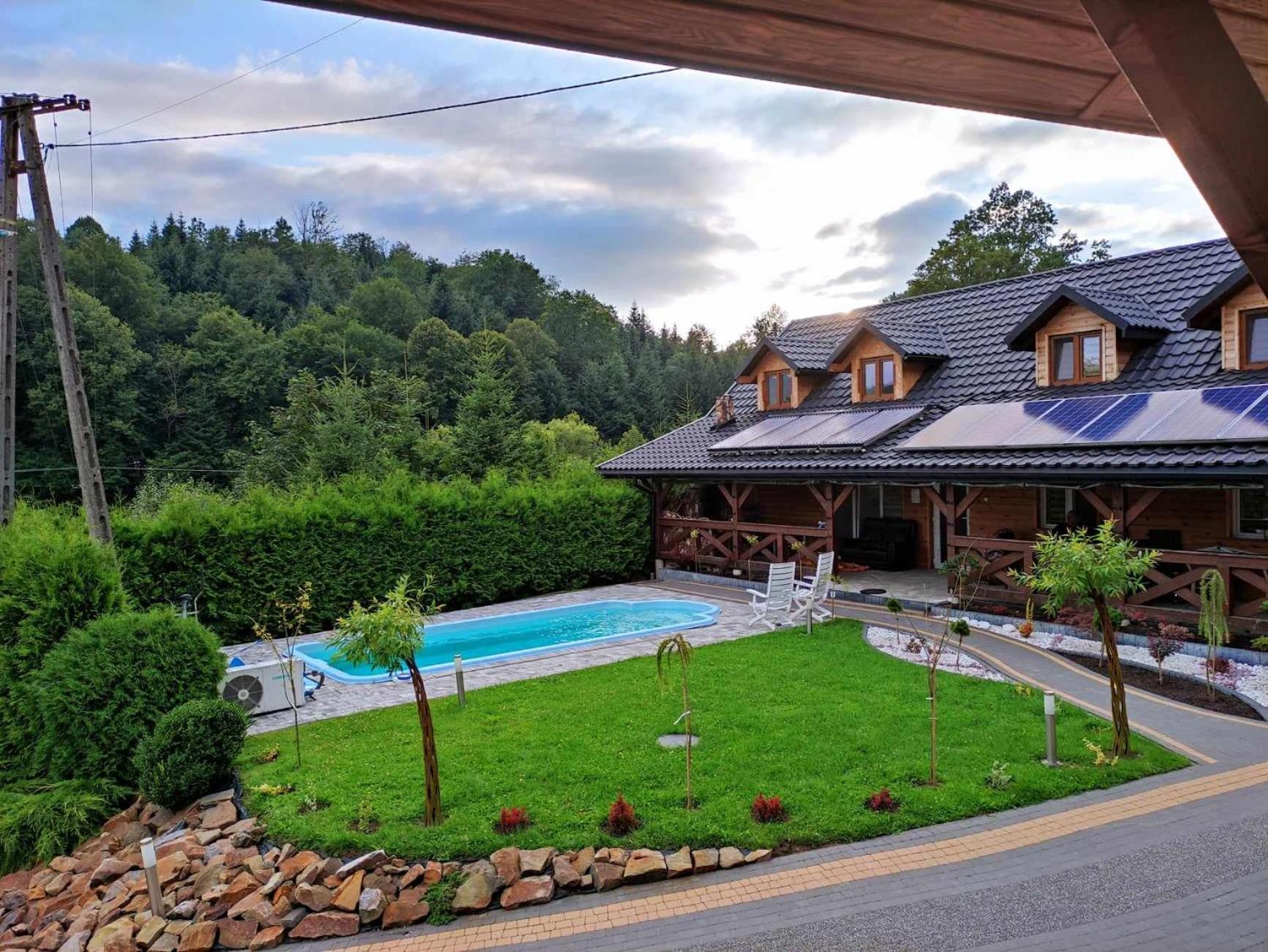 Jaskowa Chata Bieszczady Apartament Z Basenem Baligrod Bagian luar foto